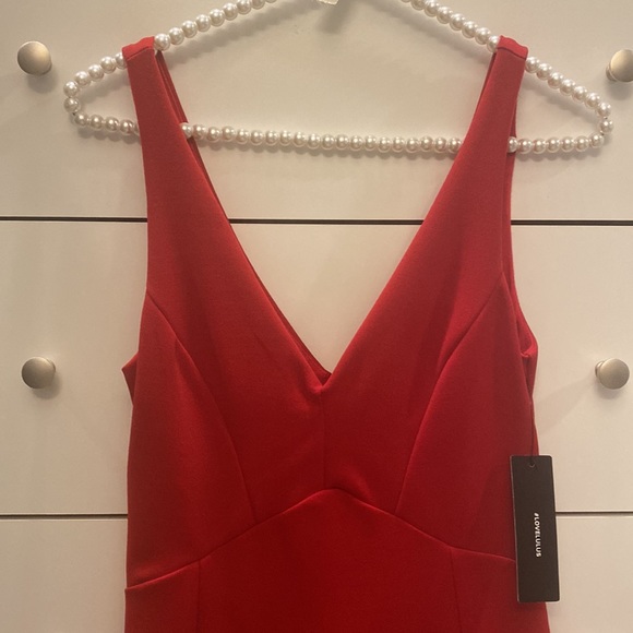 NWT Lulu’s Iconic Moment Red Bodycon Midi Dress - Picture 8 of 9